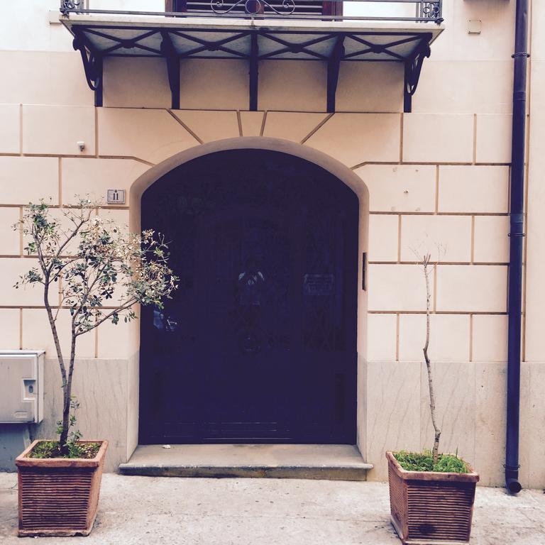 La Casetta Al Massimo By Domusicily パレルモ 部屋 写真