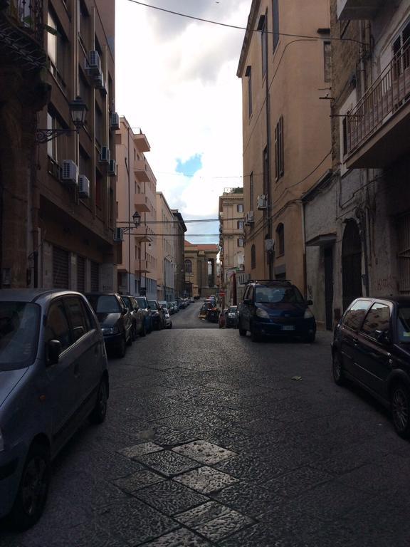 La Casetta Al Massimo By Domusicily パレルモ 部屋 写真